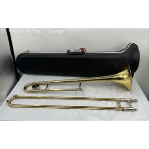 Vintage King Cleveland 606 Trombone Made in USA With Case NO Mouthpiece Read GC